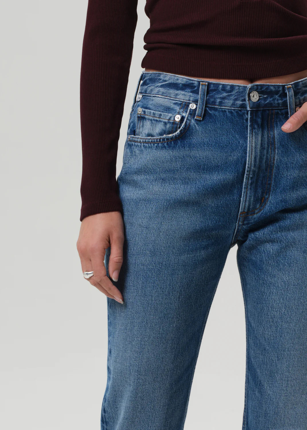 Zurie Straight Jeans