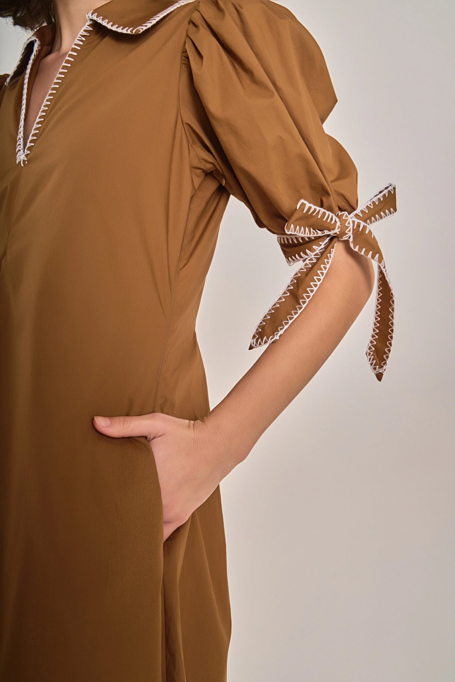 Suzane Stitch Detailed Midi Dress