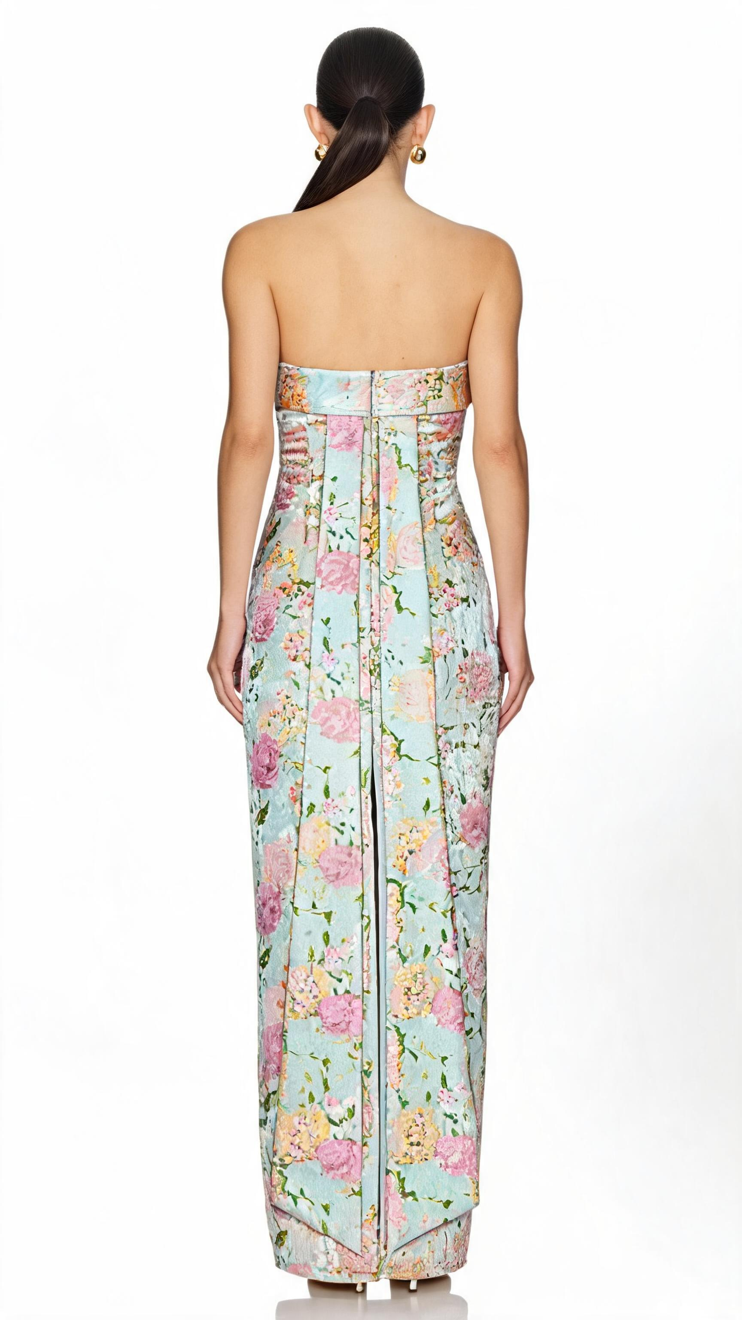 Elin Gown