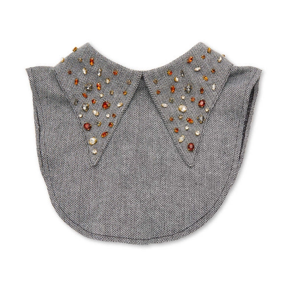 Embroidered Collar