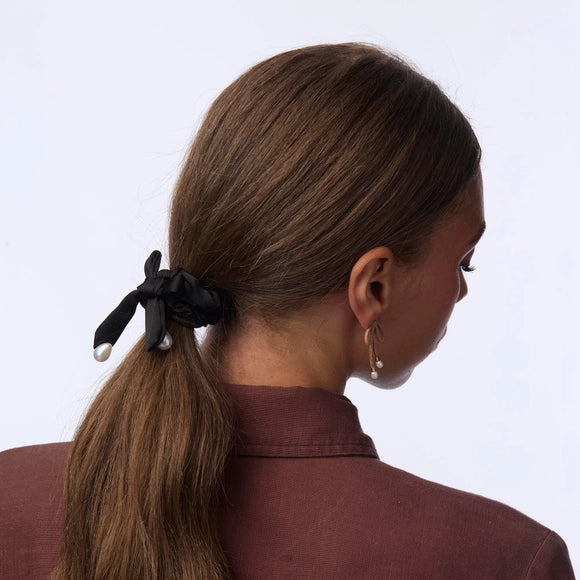 Multi Pearl Drop Bow Scrunchie Set