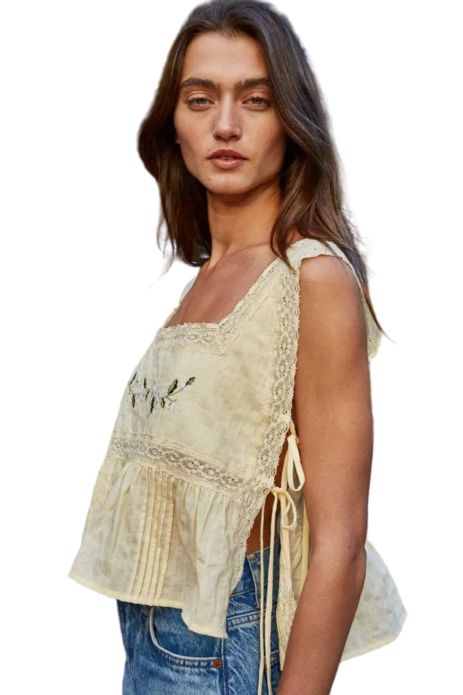 Sasha Floral Embroidery Top