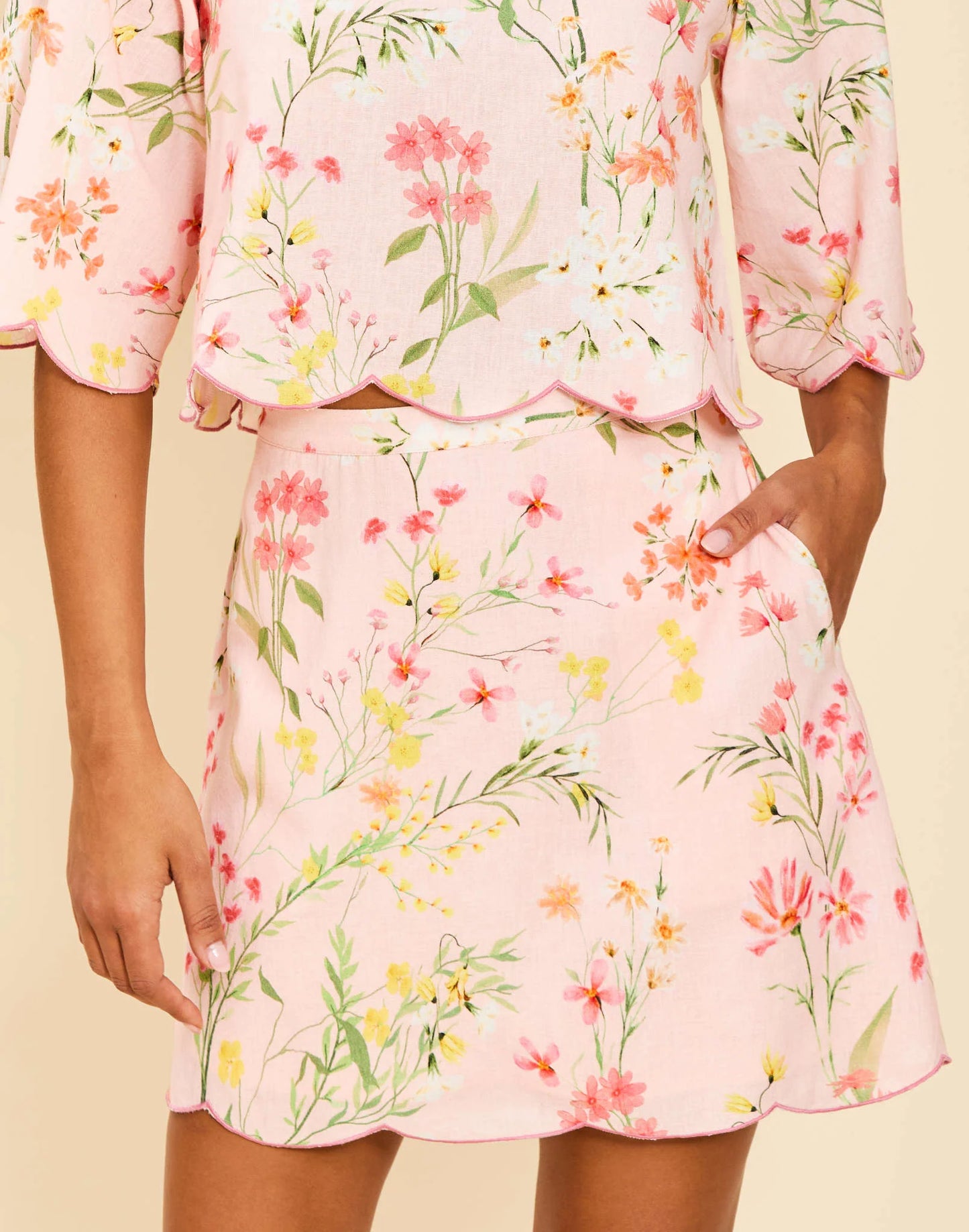 Pilar Scallop Mini Skirt