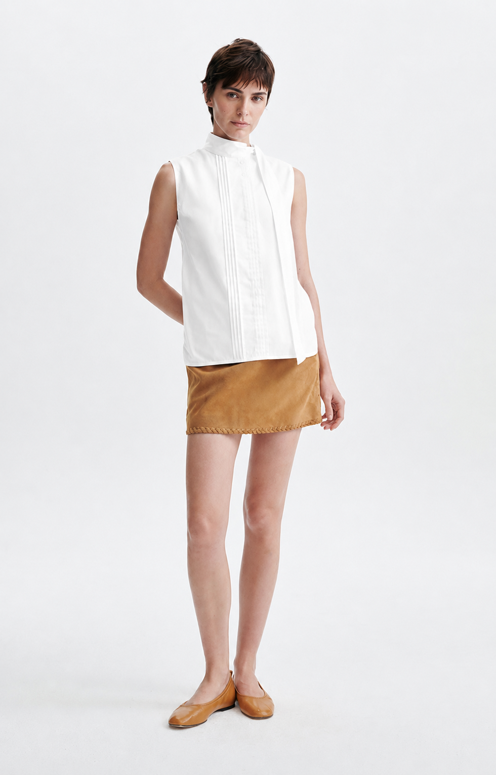 Hilly Sleeveless Blouse