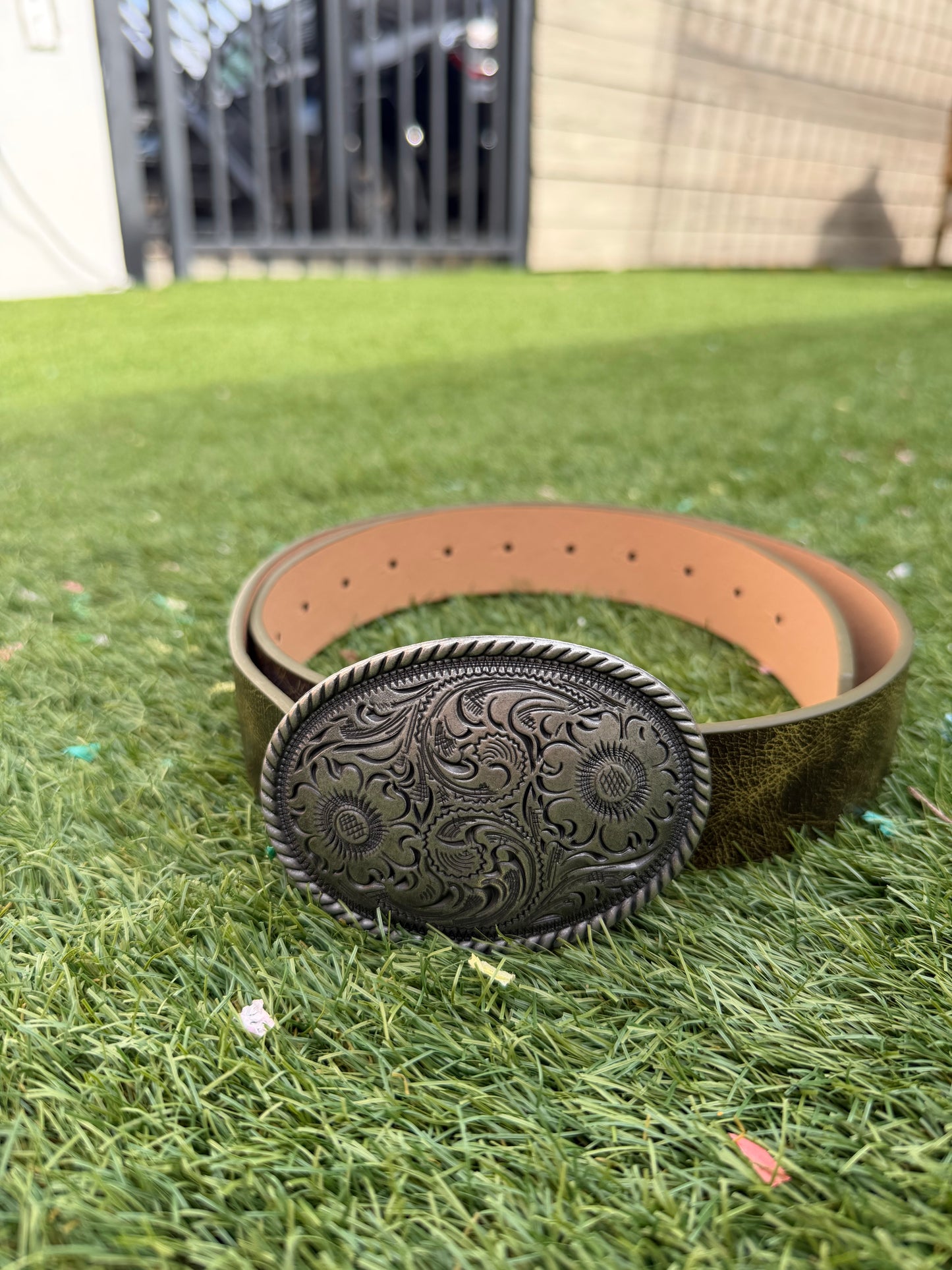 Oval Buckle Western Belts