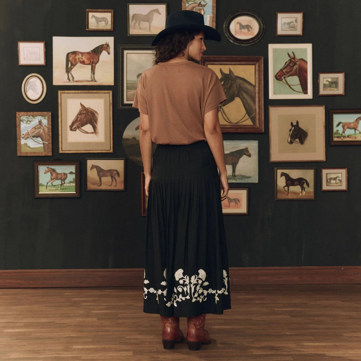 The Boxy Crew W/ Stetson Graphic