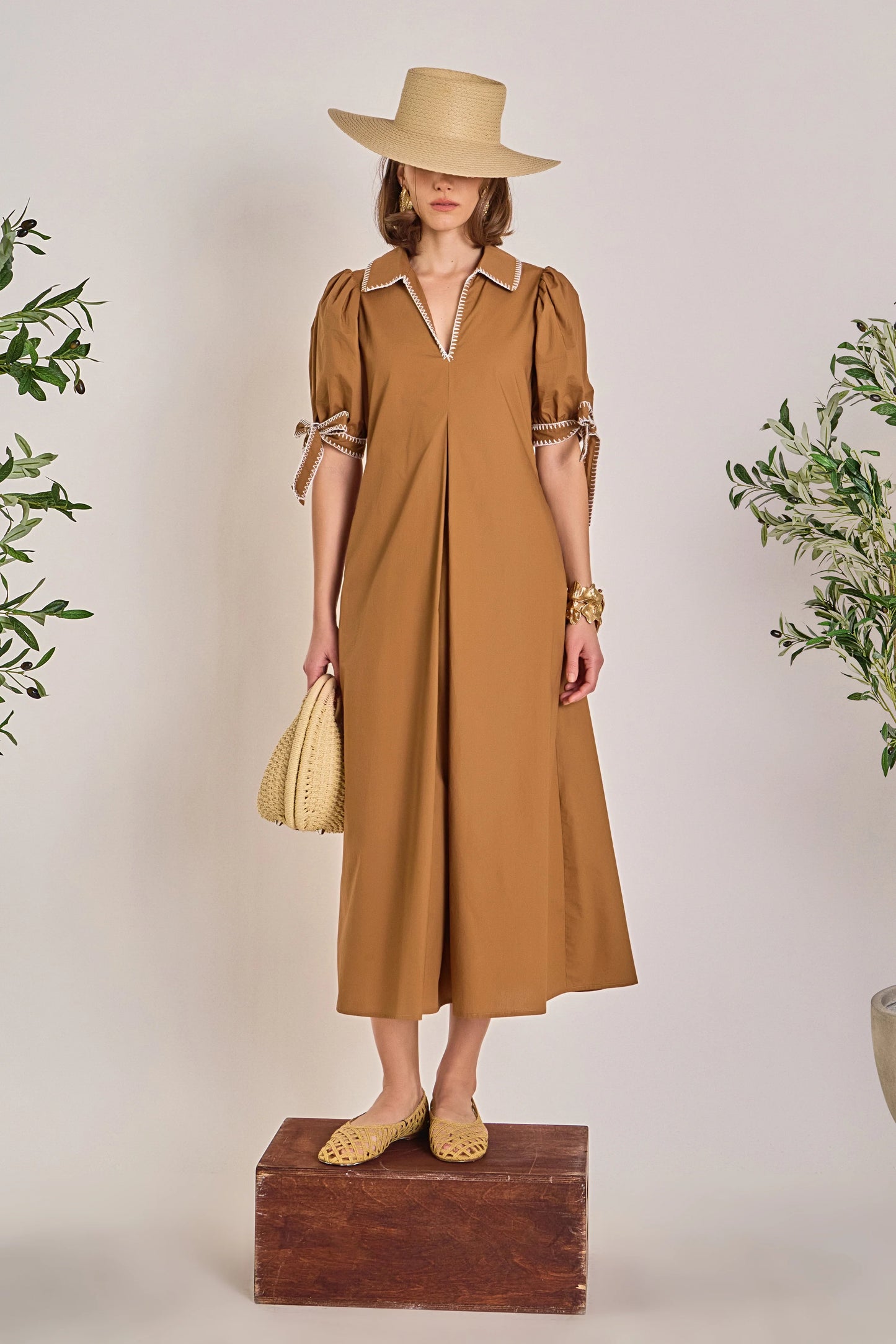Suzane Stitch Detailed Midi Dress