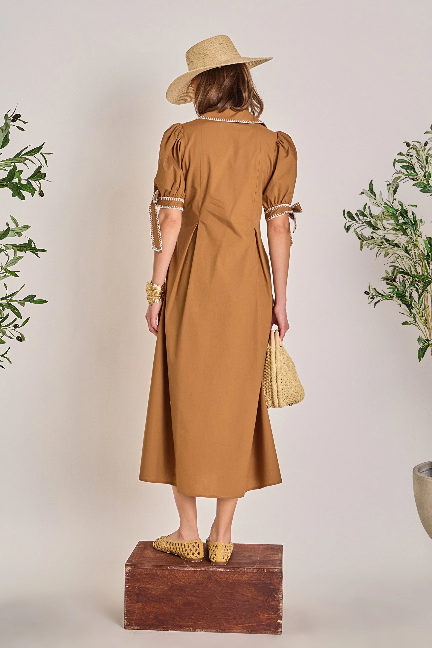 Suzane Stitch Detailed Midi Dress