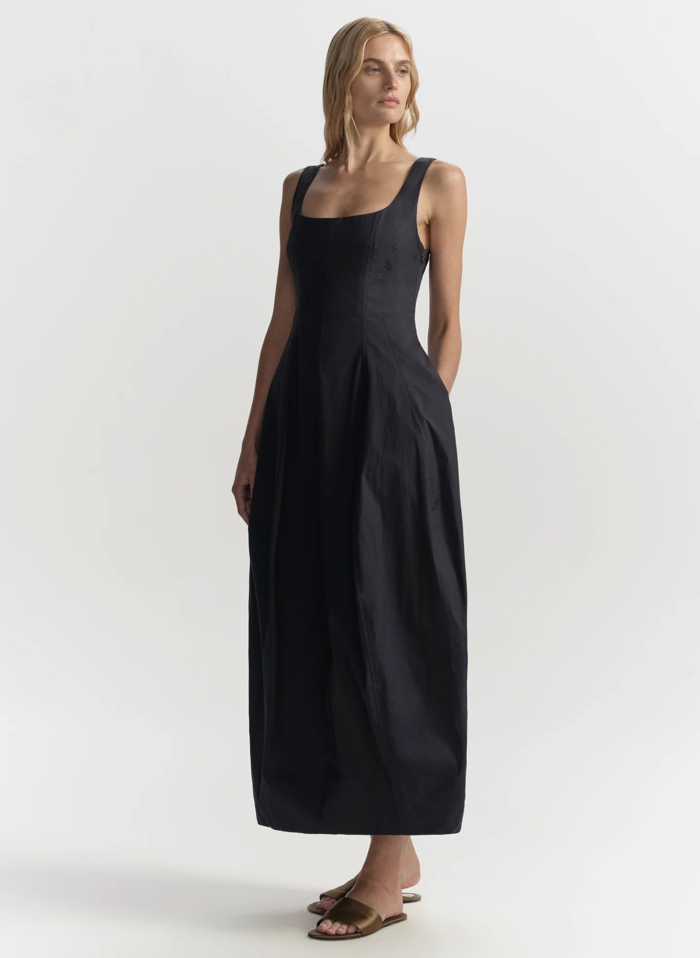 Veda Dress