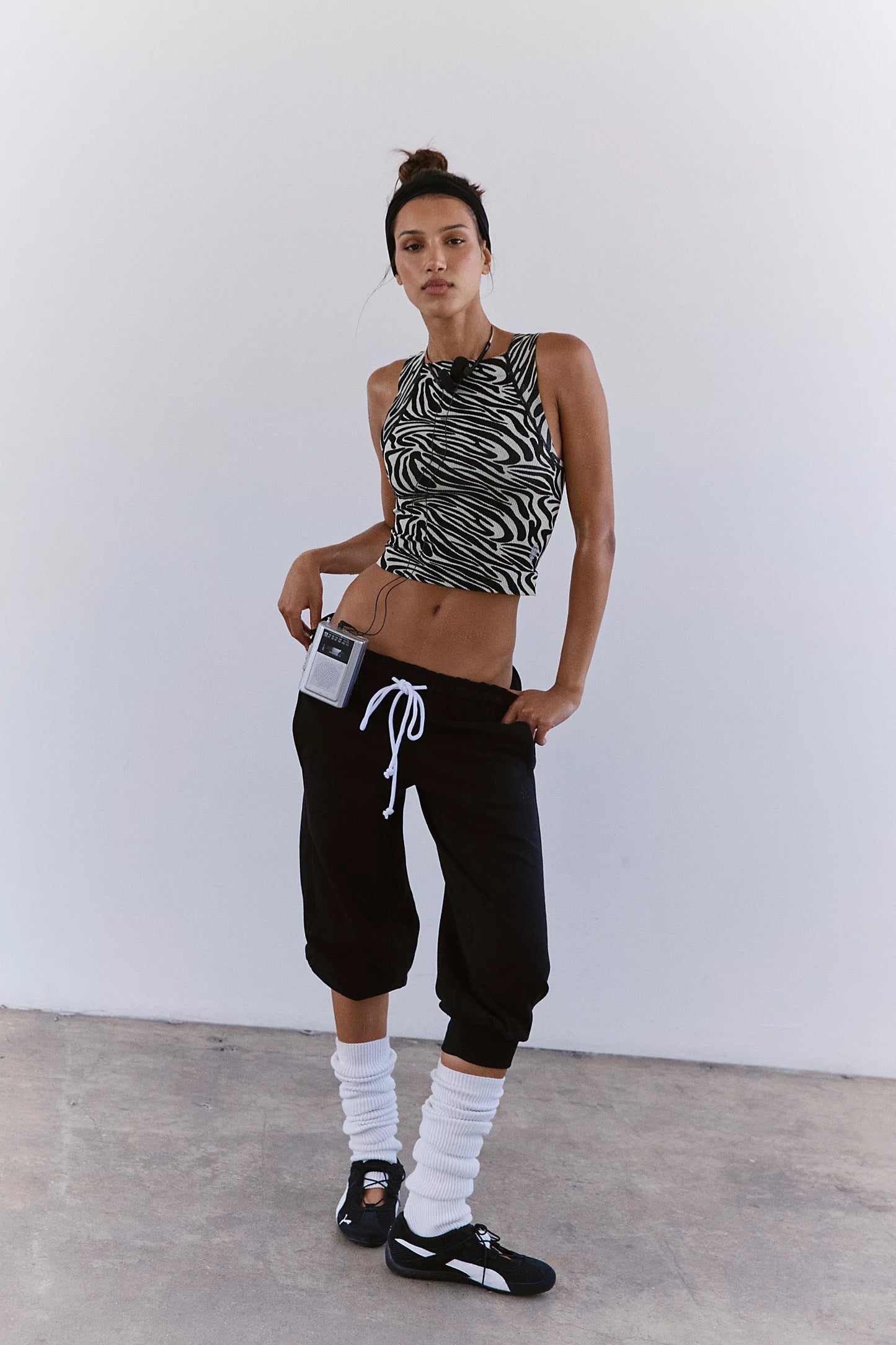 Flutter Cropped Joggers