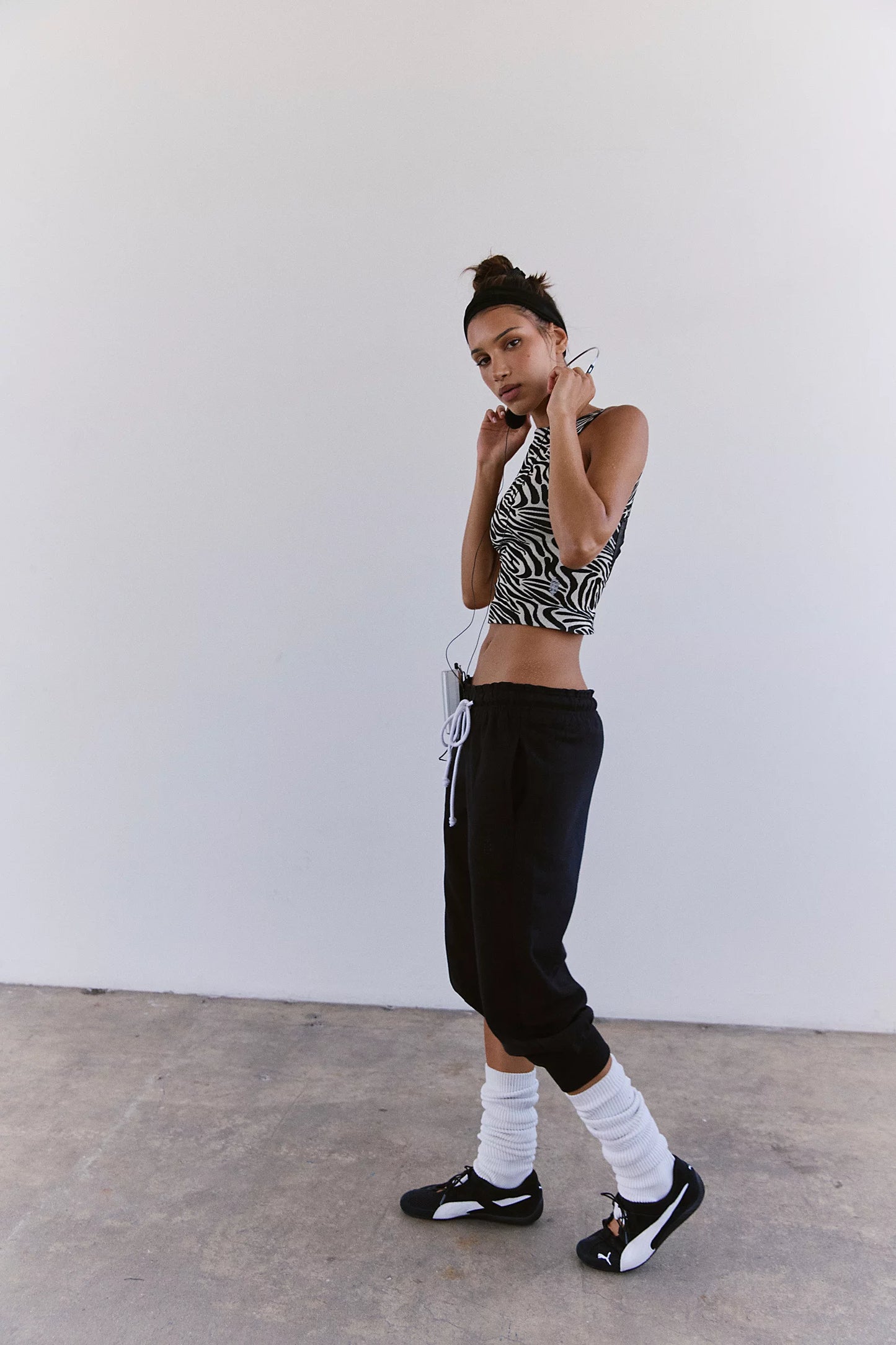 Flutter Cropped Joggers