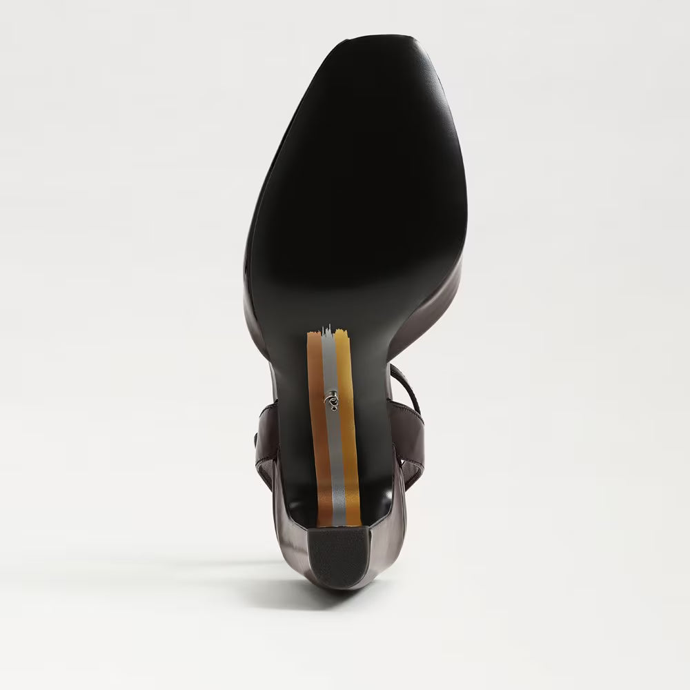 Wrenna Ankle Strap Pump