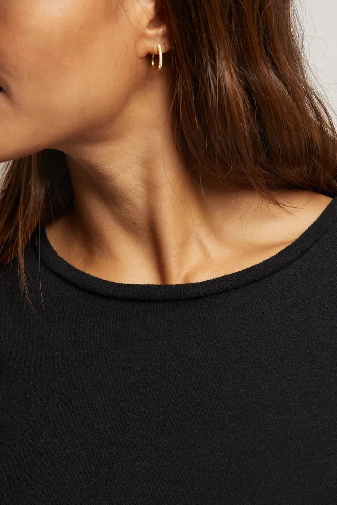 Lisa Recycle Cotton Slim Crew Tee